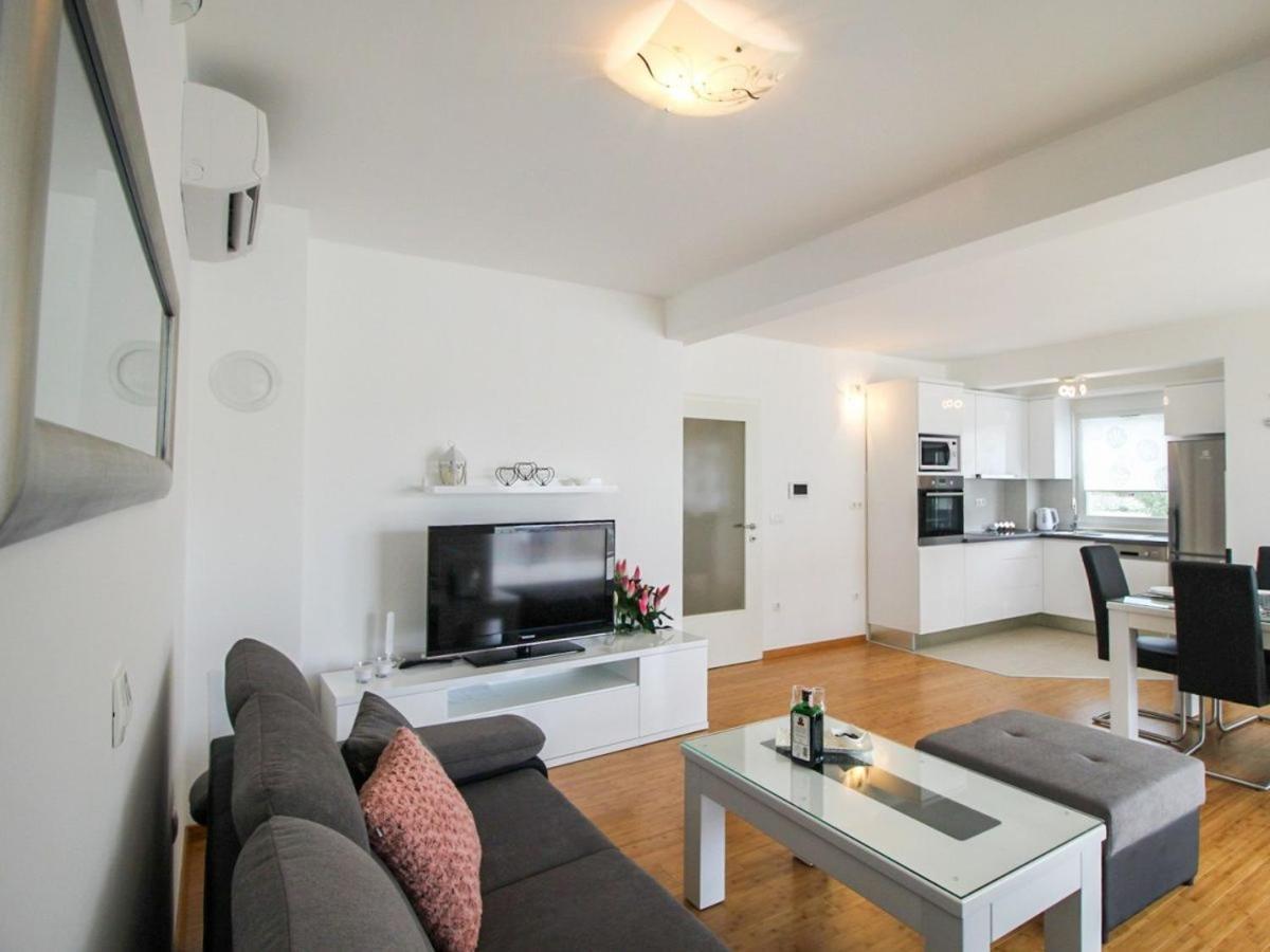 Luxury Xxl Apartment Makarska Exteriör bild